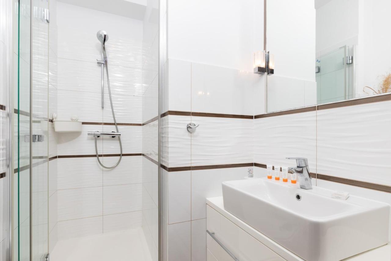 Family Apartament Mysliwska By Renters Apartment กดัญสก์ ภายนอก รูปภาพ