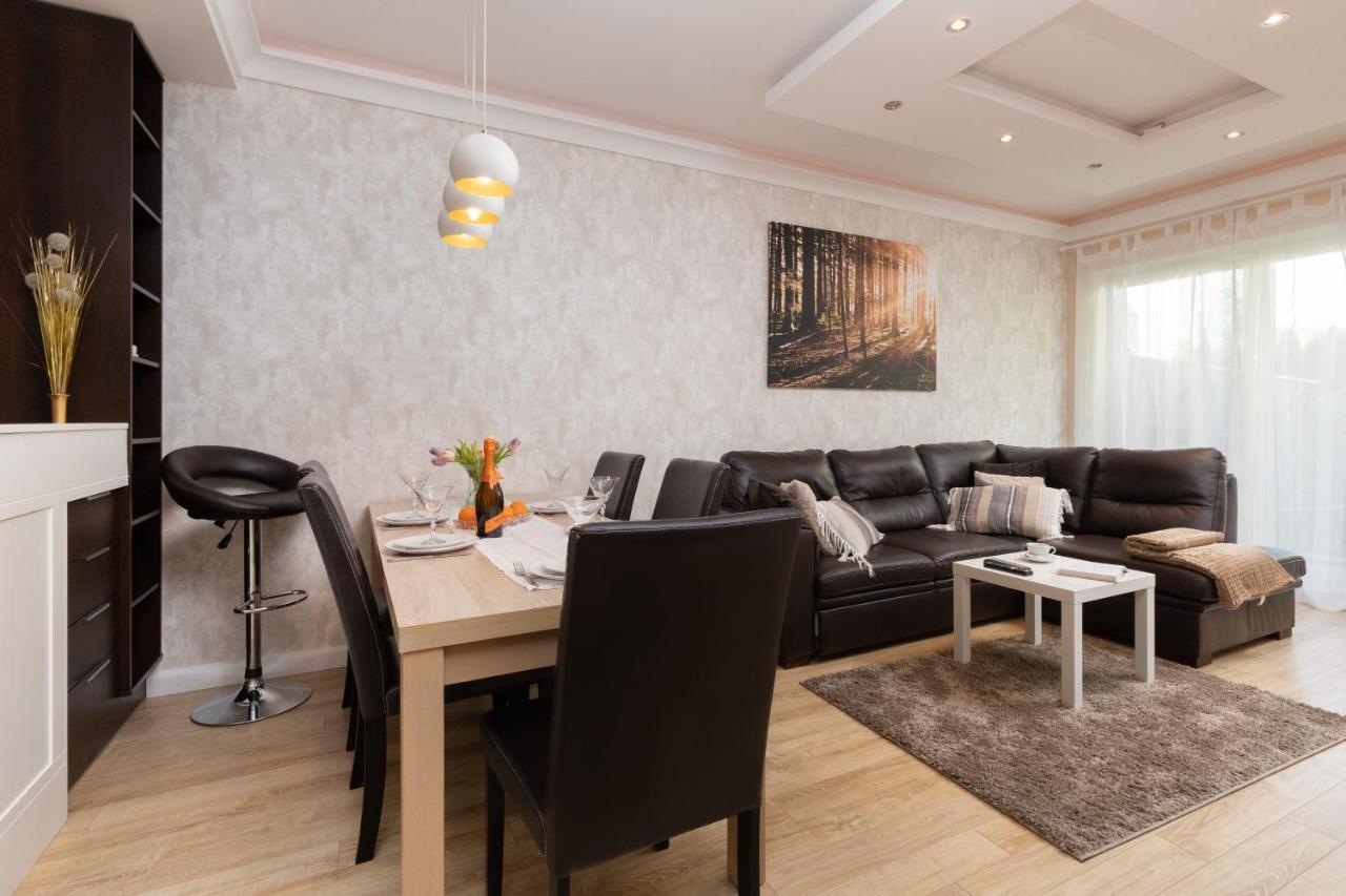 Family Apartament Mysliwska By Renters Apartment กดัญสก์ ภายนอก รูปภาพ