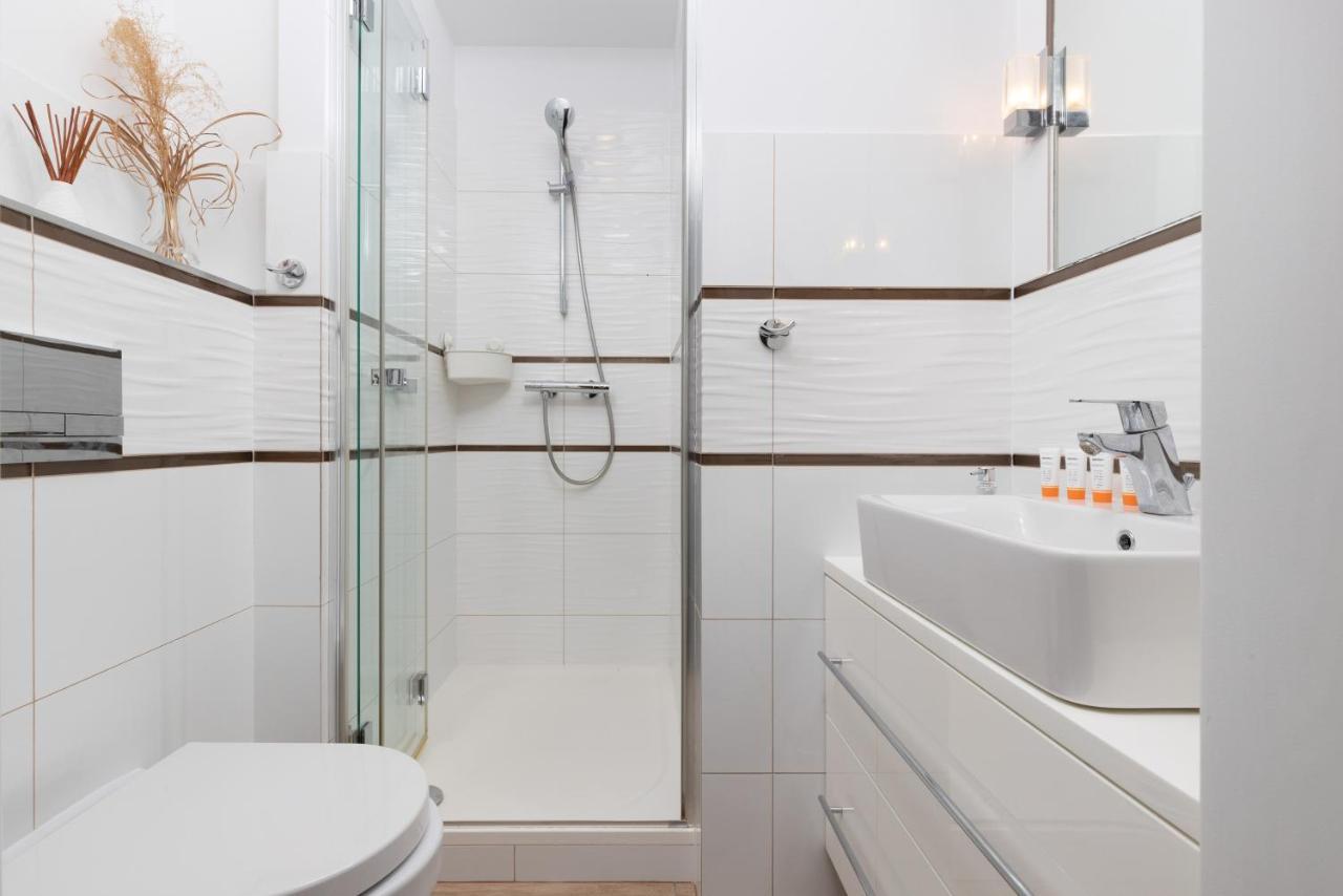 Family Apartament Mysliwska By Renters Apartment กดัญสก์ ภายนอก รูปภาพ