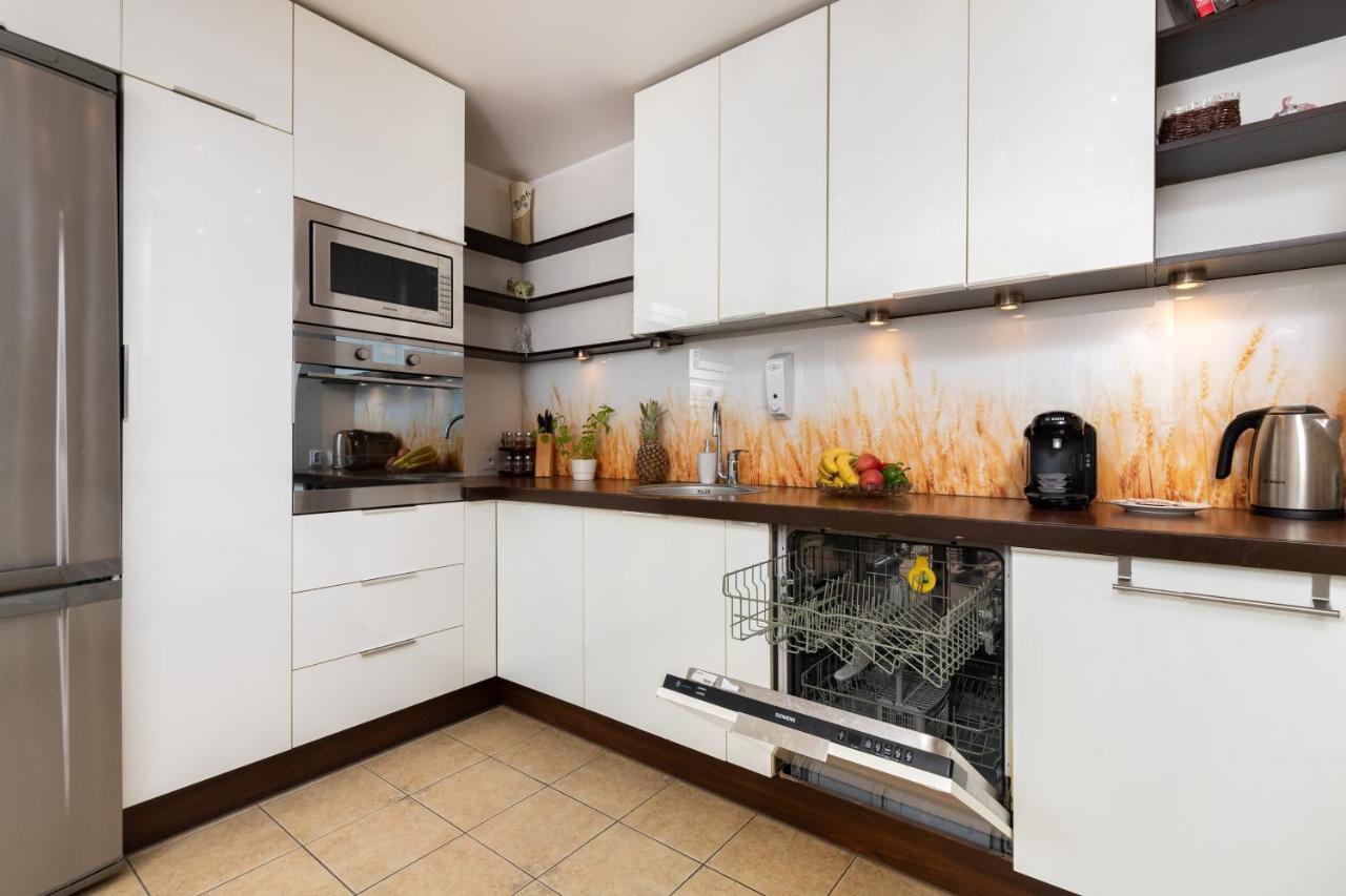 Family Apartament Mysliwska By Renters Apartment กดัญสก์ ภายนอก รูปภาพ