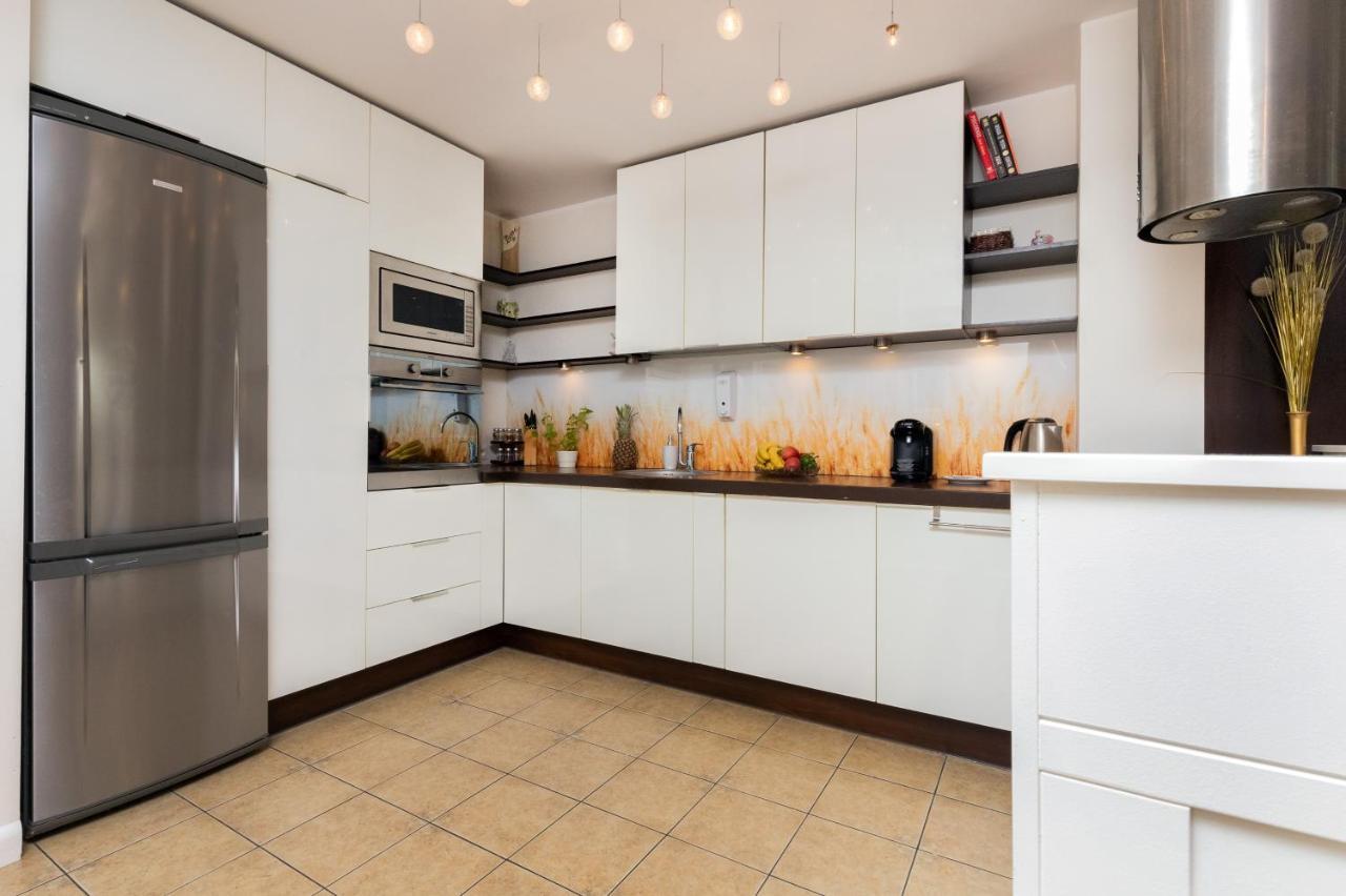 Family Apartament Mysliwska By Renters Apartment กดัญสก์ ภายนอก รูปภาพ