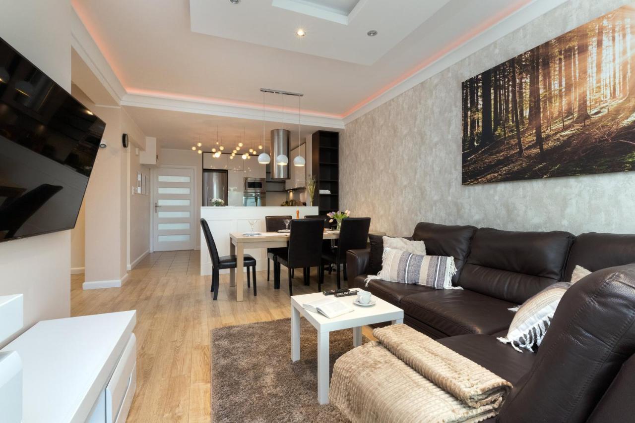 Family Apartament Mysliwska By Renters Apartment กดัญสก์ ภายนอก รูปภาพ